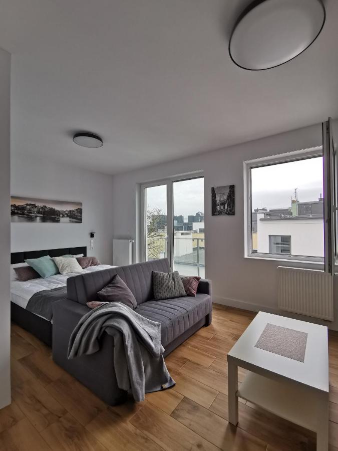 פוזנן Apartamenty Garbary 32 Z Klimatyzacja - Air-Conditioning מראה חיצוני תמונה