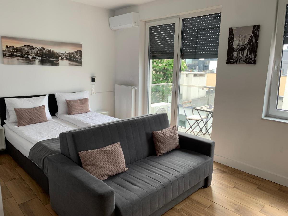 פוזנן Apartamenty Garbary 32 Z Klimatyzacja - Air-Conditioning מראה חיצוני תמונה