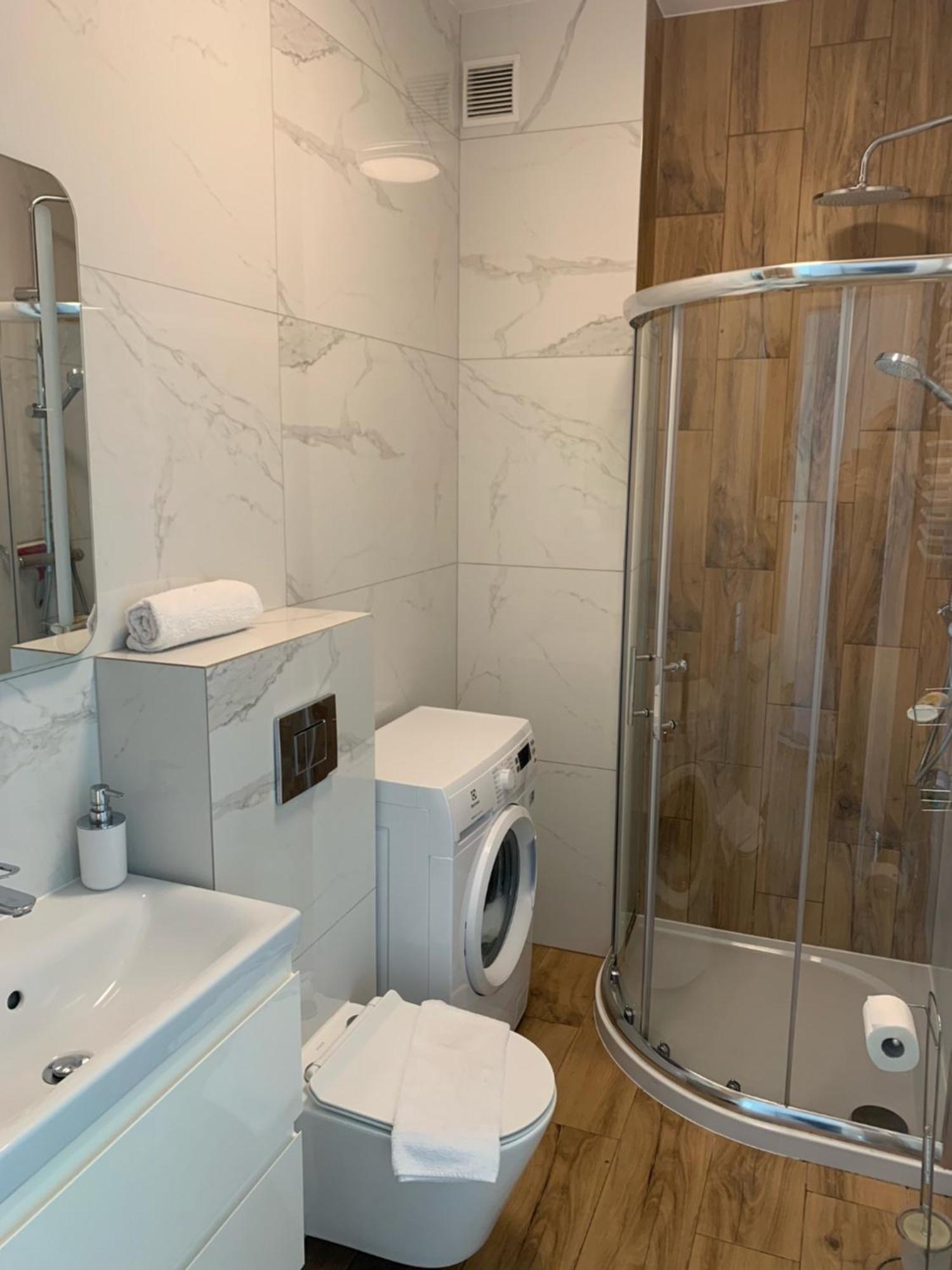 פוזנן Apartamenty Garbary 32 Z Klimatyzacja - Air-Conditioning מראה חיצוני תמונה